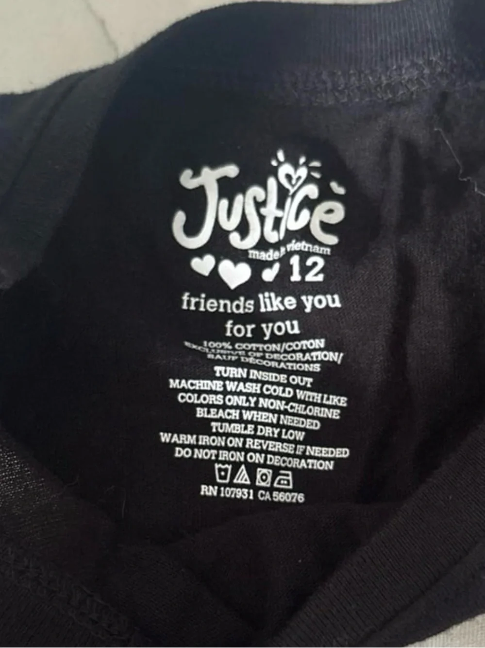 Vintage Justice Black Tee with Dog Wearing 3D Glasses and Popcorn Graphic